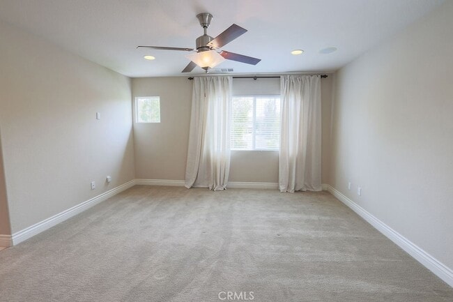 Building Photo - 3294 Ledgewood Cir