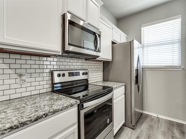 Building Photo - 3405 Cricket Dr