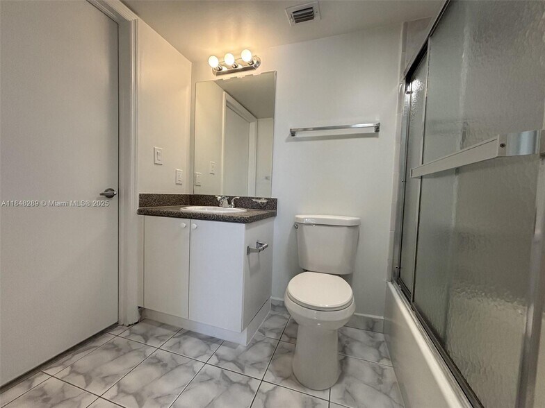 Building Photo - 8900 Collins Ave