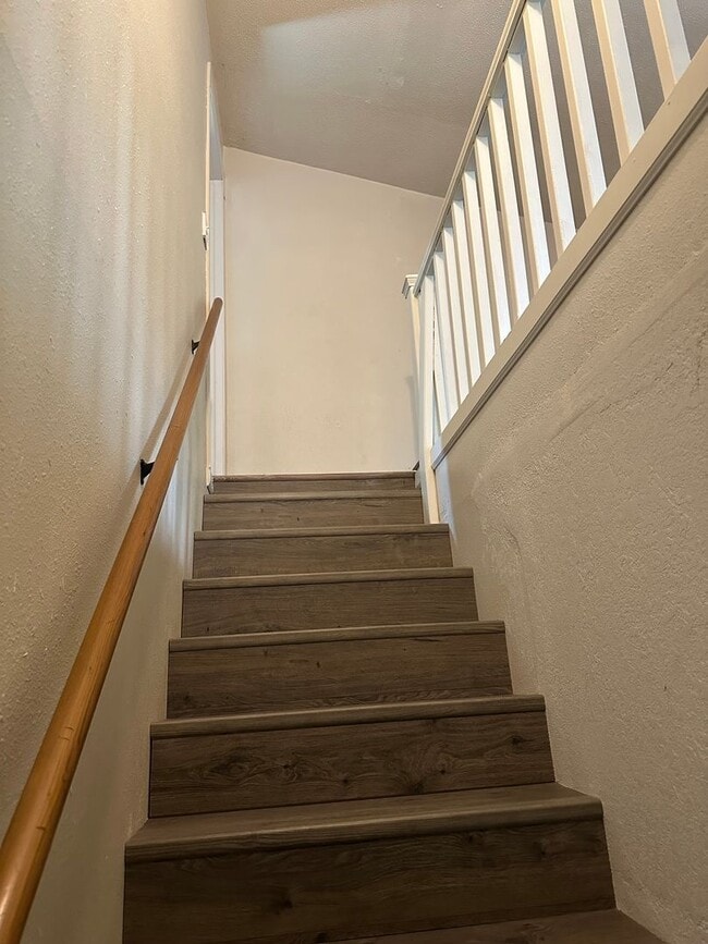 Building Photo - Charming 3 bed 1 bath house in a great a n...