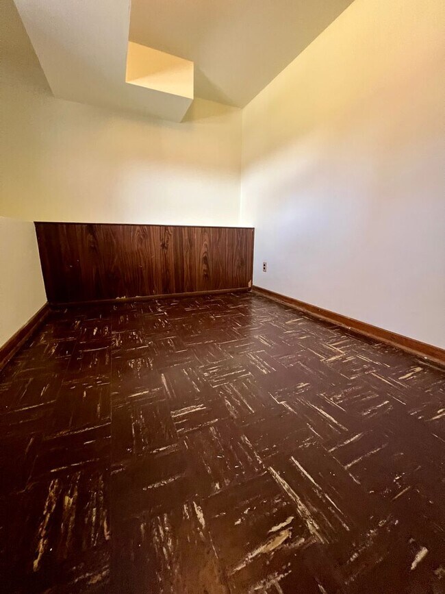 Building Photo - Stunning 4-Bedroom Single Family Home in Wyncote! Available NOW!