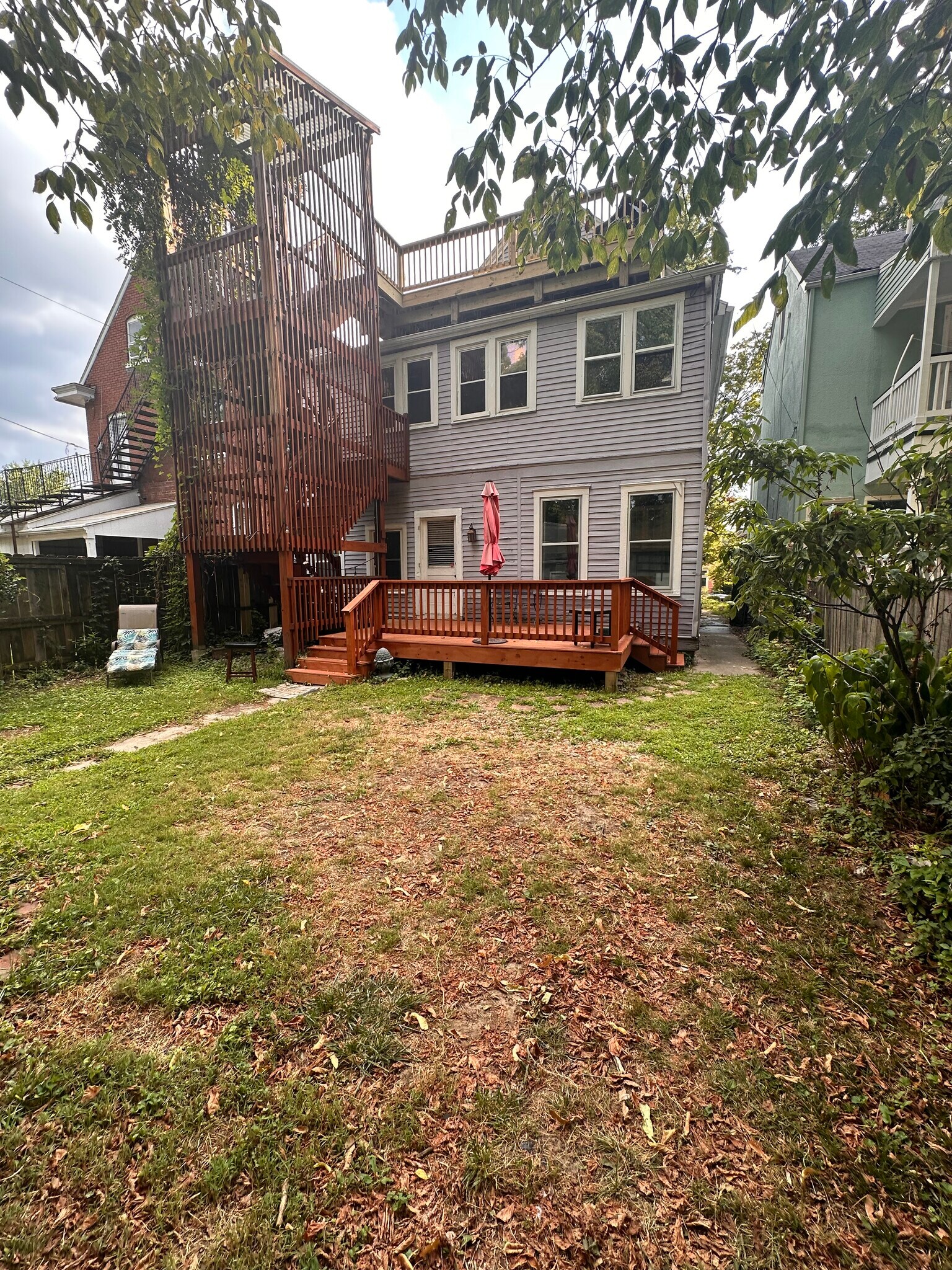 Building Photo - 815 Rubel Ave