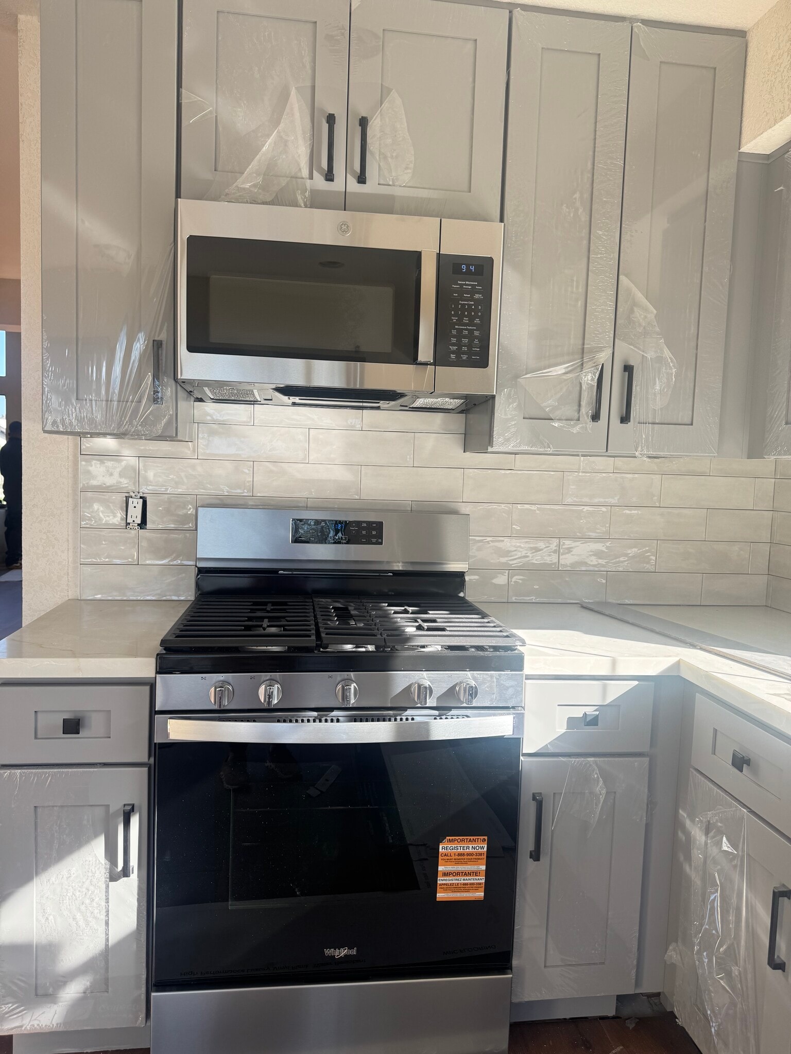 Building Photo - 835 Mistletoe Ln