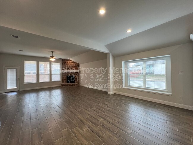 Building Photo - 14869 Nightmist Rd
