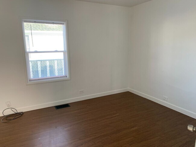 Building Photo - 4103 N Adams St