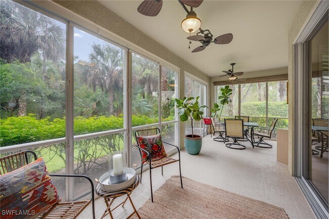 Building Photo - 1786 Tarpon Bay Dr S