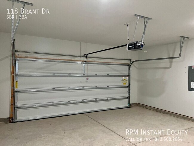 Building Photo - 118 Brant Dr