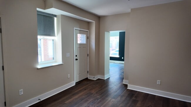 Building Photo - Brand-New 3BR/2BA Near Downtown & UC in OTR | Stylish Finishes, In-Unit Laundry, Gated Entry