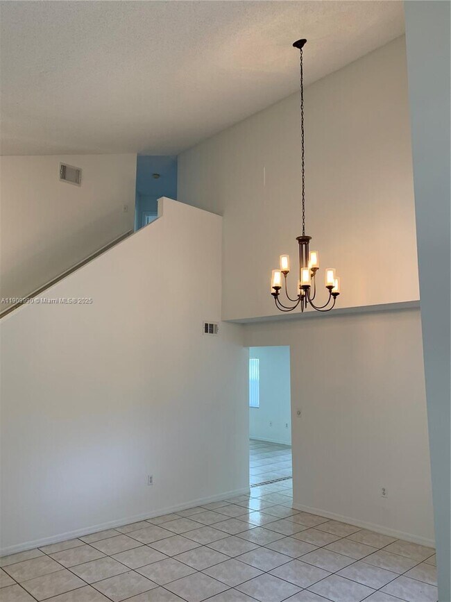 Building Photo - 1246 NW 125th Terrace