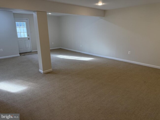 Building Photo - 3501 Majestic Pine Ln