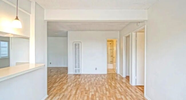 Building Photo - 1500 Manhattan Ave