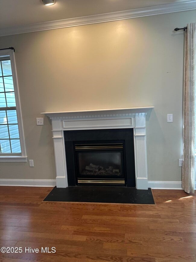 Building Photo - 8854 Plantation Landing Dr