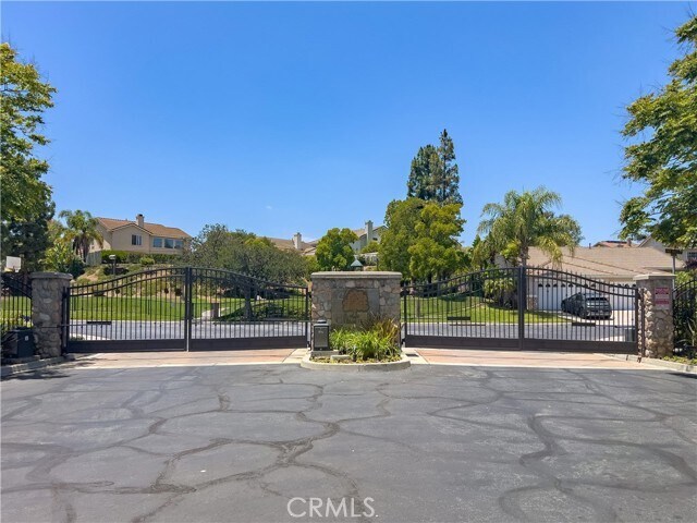 Building Photo - 1699 Ramona Dr