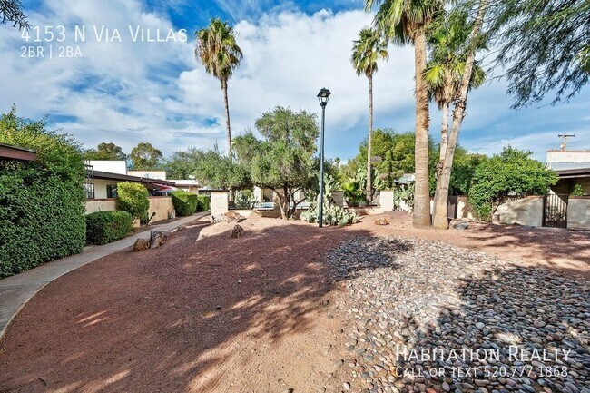 Building Photo - 4153 N Via Villas
