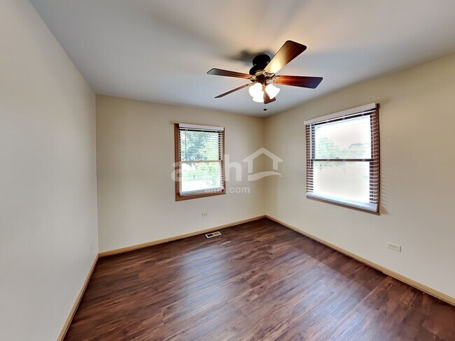 Building Photo - 2110 Three Forks Dr