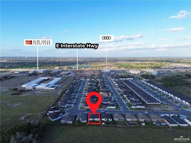 Building Photo - 27 Cooper Ln