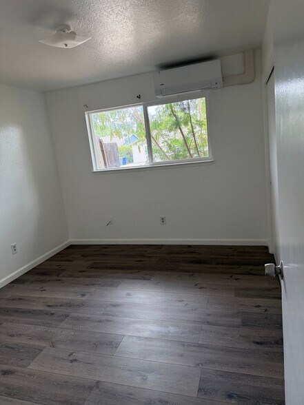 Building Photo - 3001 Radnor Way