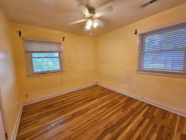 Building Photo - 3412 S 2300 E