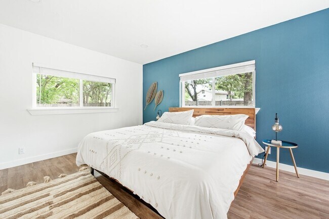 Building Photo - 4252 McComas Rd