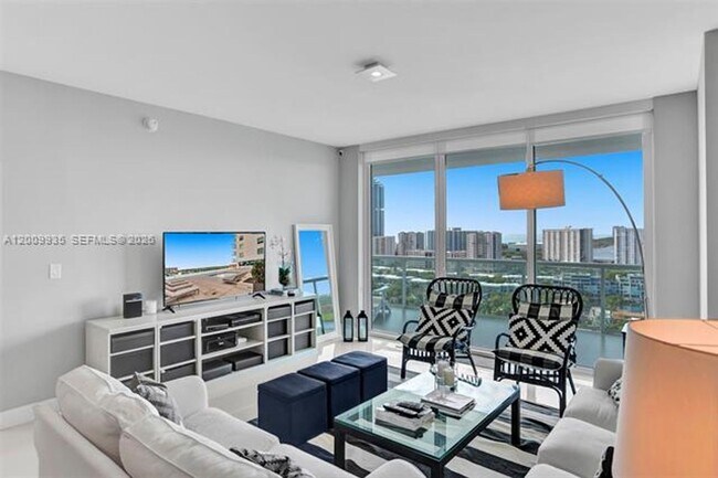 Building Photo - 400 Sunny Isles Blvd