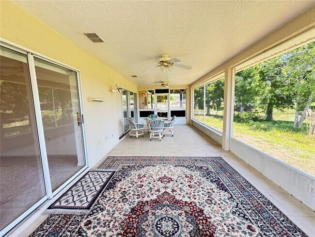 Building Photo - 21606 Rosewood Ct