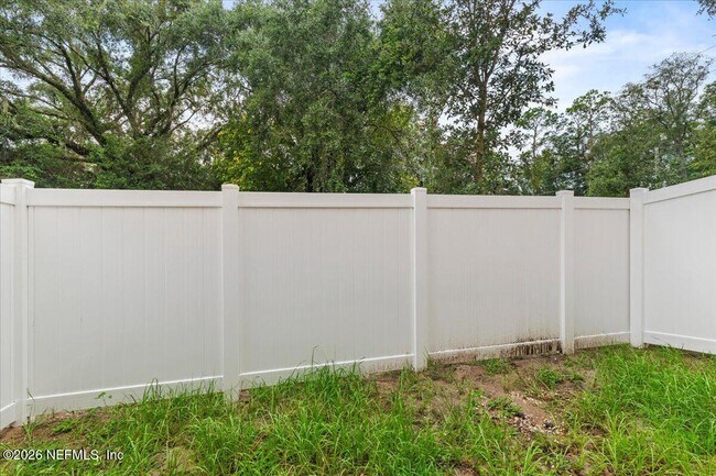 Building Photo - 8206 Halls Hammock Ct
