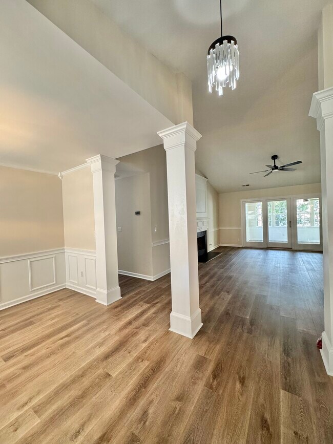 Building Photo - Tayser Rental