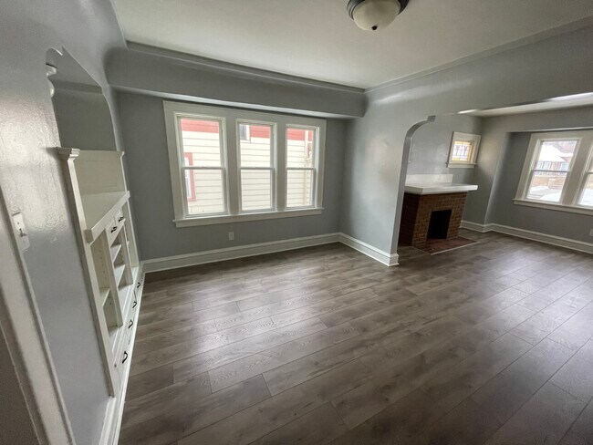 Building Photo - 2354 N 54th St