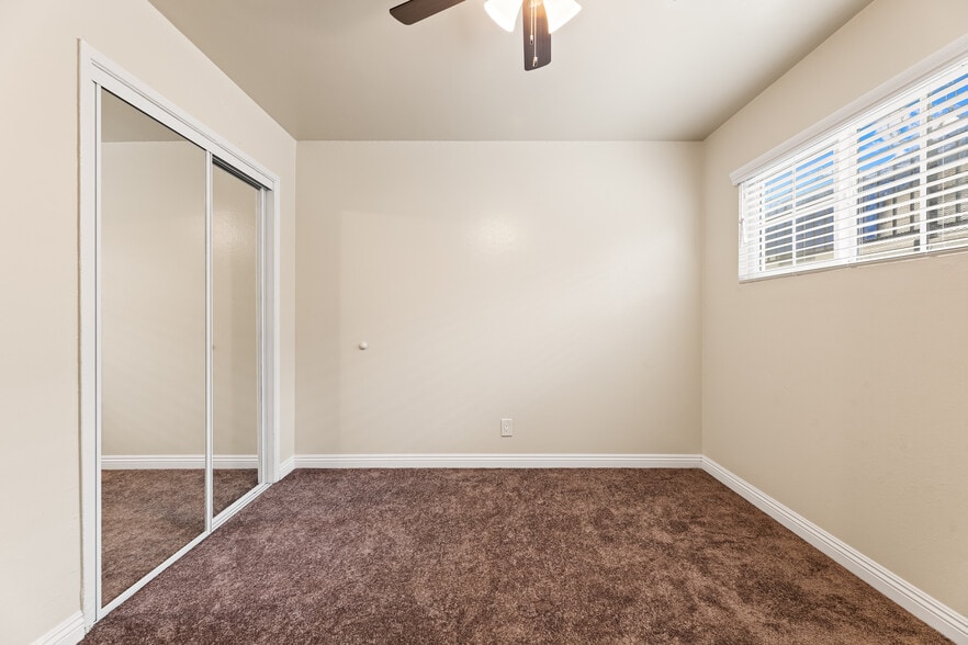 BEDROOM - 9226 Palm St
