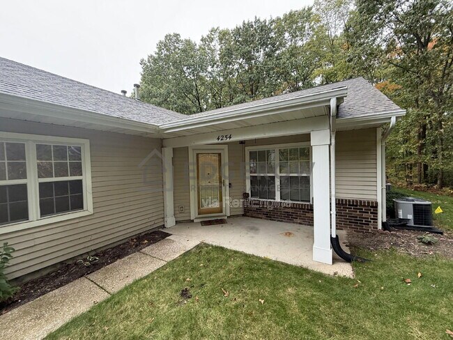 Primary Photo - 4254 Peak Ln NE