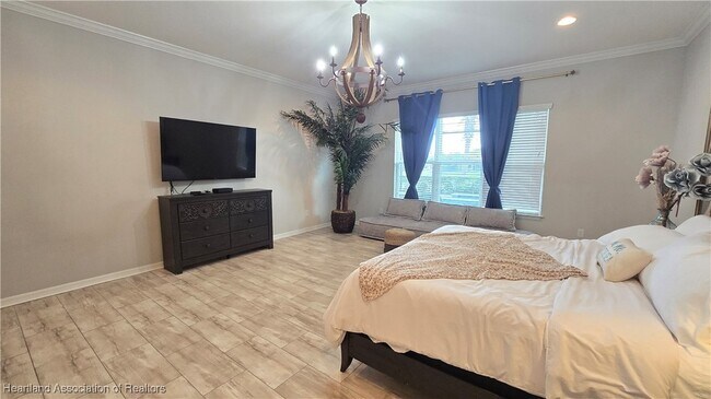 Building Photo - 6001 Anise Dr