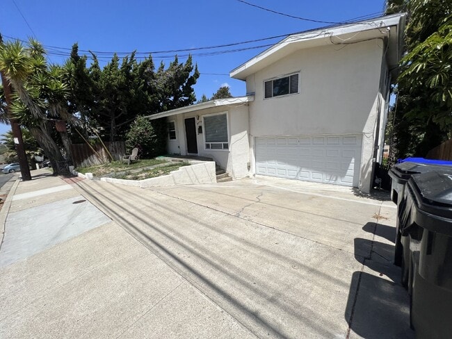 Building Photo - Rooms for rent in San Diego homes near San...