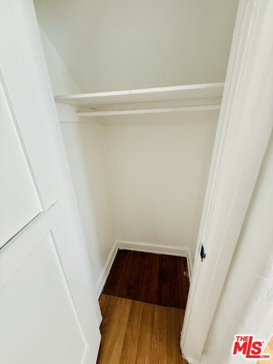 Building Photo - 3881 S Gramercy Pl