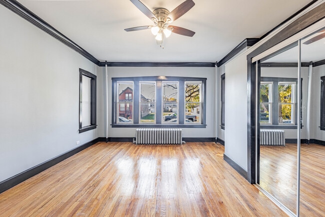 Building Photo - 6213 S Loomis Blvd