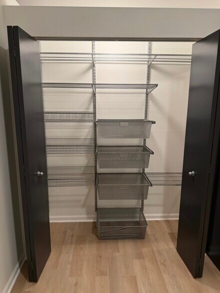 Elfa Shelving - 6 S Laflin St