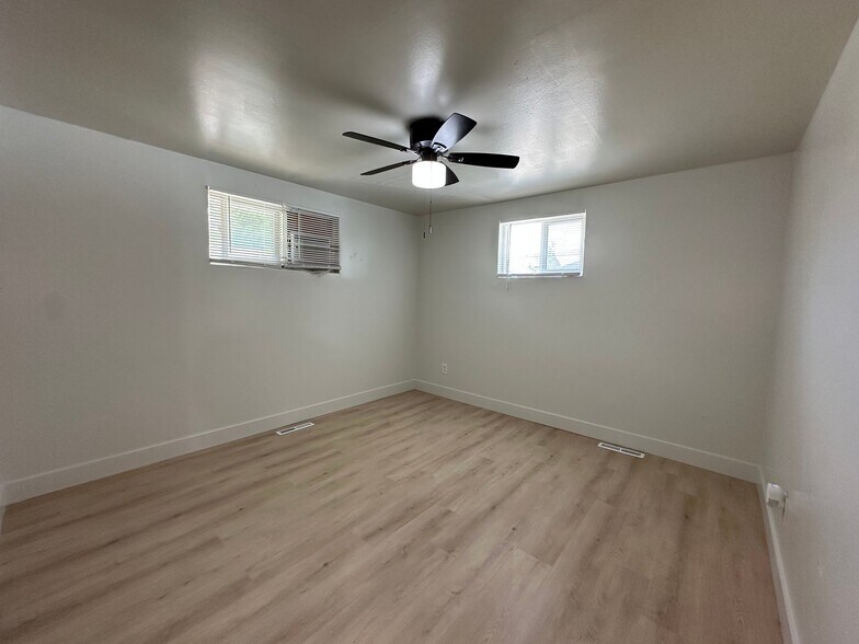 Building Photo - 3440 S 200 E