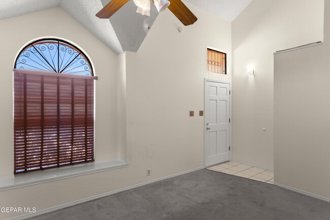 Building Photo - 5612 Mickey Mantle Ave