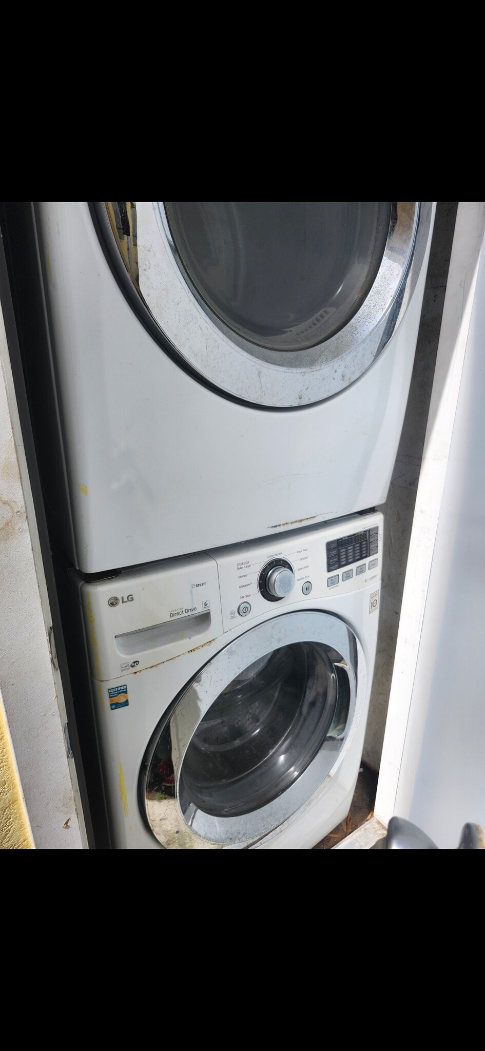 Building Photo - 33 Wavecrest Ave