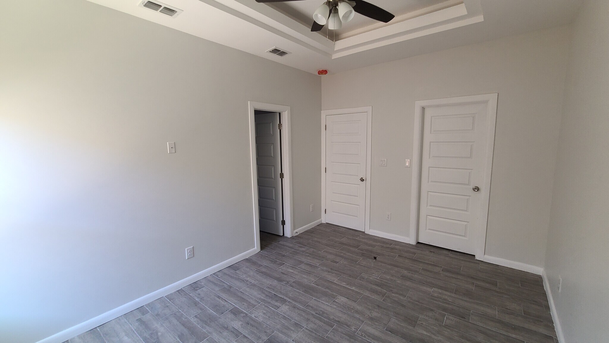 Building Photo - 803 W Smith Dr