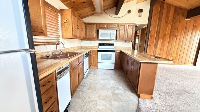 Building Photo - 25316 Marion Ridge Dr