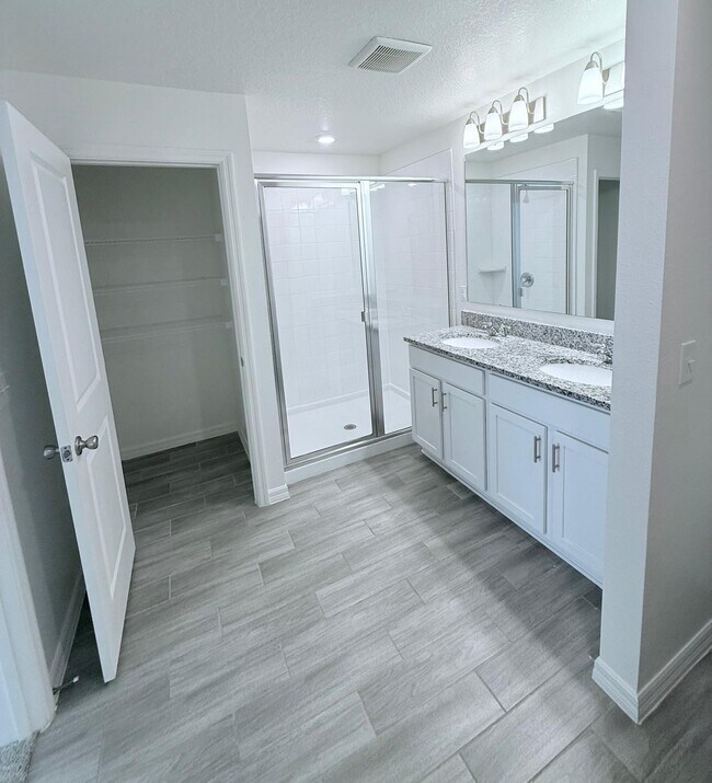 Building Photo - 738 Sarner Pass Wy.