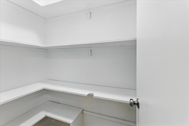 Building Photo - 17 Fair Haven Way
