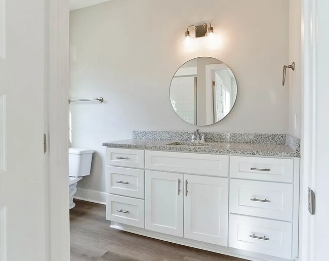 Building Photo - 2BR/2BA Duette in Fox Run