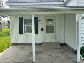 Building Photo - 511 N Race St