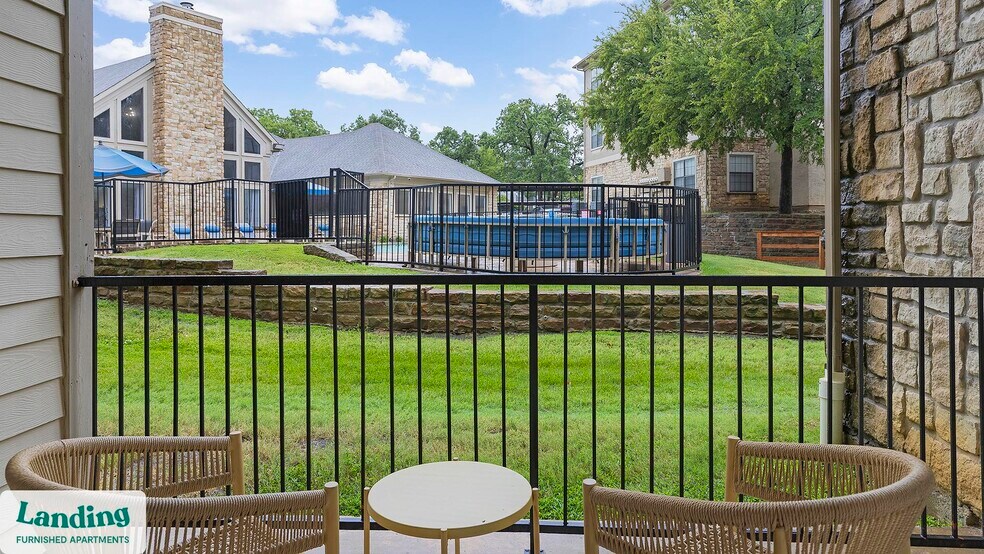 Building Photo - 165 Forestbrook Dr