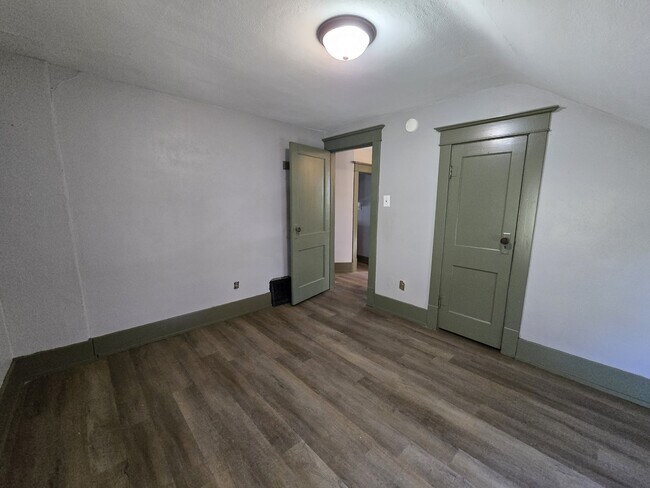 Building Photo - 1125 Ackermant St