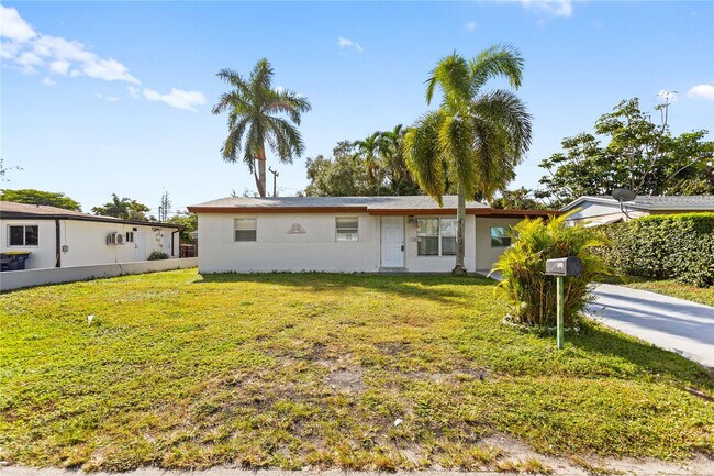 Building Photo - 4184 SW 49th Ct