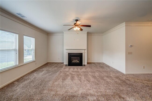 Building Photo - 129 Stonewood Creek Ct