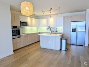 Building Photo - Sweeping Ocean Views at Symphony, 2 Bed, 2...
