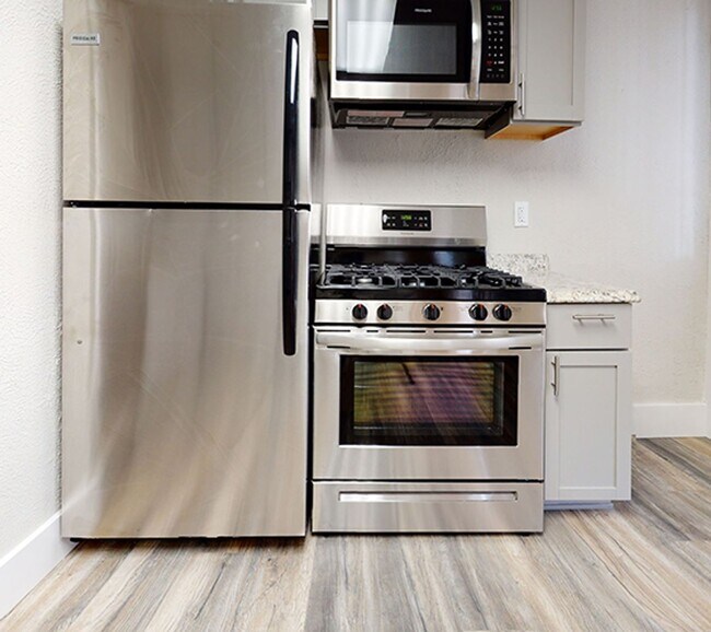 Primary Photo - 1311-1313 Franklin Ave SE